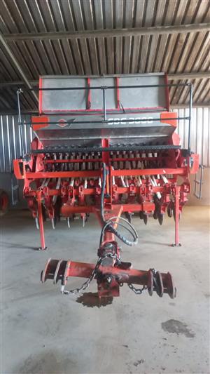 KUHN SDE 3000 SEED DRILL 