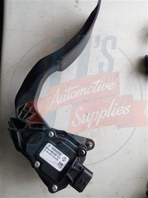 Renault kwid Accelerator Pedal For Sale 