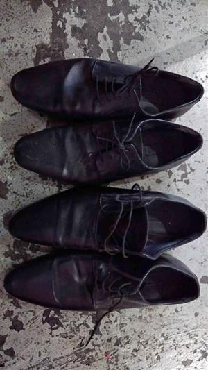 Black formal shoes