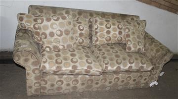 BROWN 2 SEATER COUCH S065525A