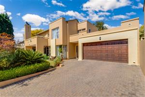 House For Sale in Sunninghill