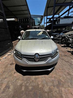 2014 RENAULT SANDERO TURBO SPARES