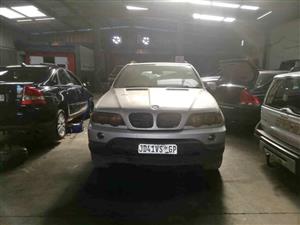 BMW X5 2001 3.0ltr stripping for parts