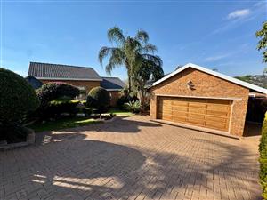 House For Sale in Rangeview