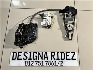 BMW F15 X5 FRONT LEFT DOOR LOCK ACTUATOR AVAILABLE.