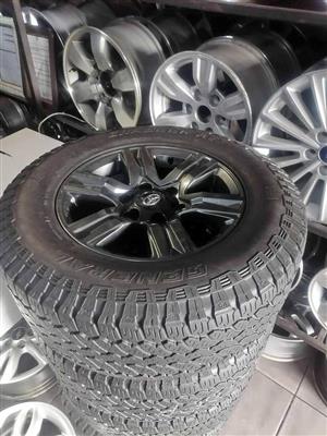 Toyota Hilux 17" Grey Mag Rims (WITH USED TYRES)