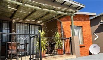 Apartment For Sale in Theresapark