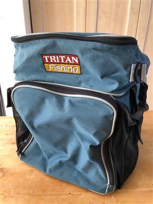 Tritan Fishermans bag / cooler bag - all in 1 solution for the keen angler / fis