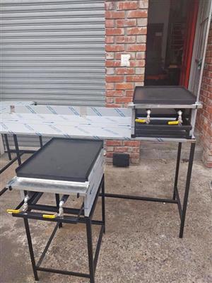 Gas flat top Griller 400 x600 ideal for burgers we take cards