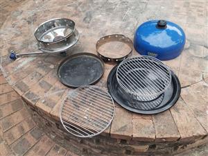Cadac smoker cooker  plus potjiekos head and gas head extention  with valve.