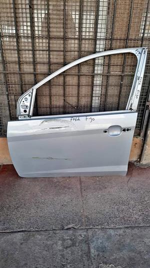 Ford Figo door