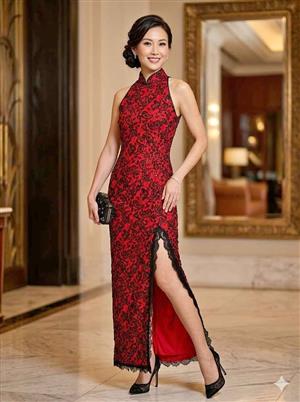 Evening dress Size 8. Excellent condition