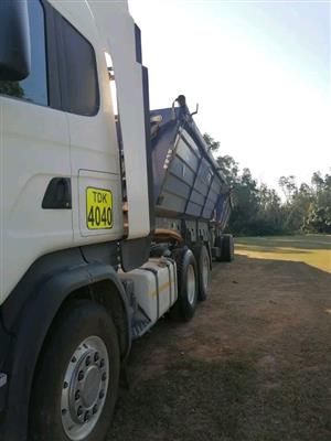 14 x 34-ton side tippers available in Mpumalanga