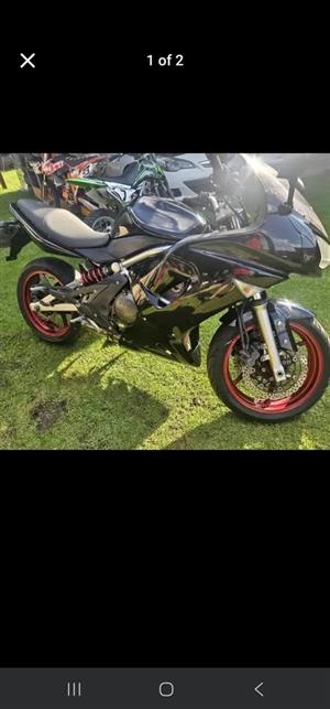 Kawasaki er6f 