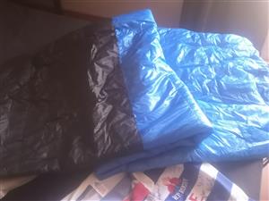 sleeping bag for extreme cold