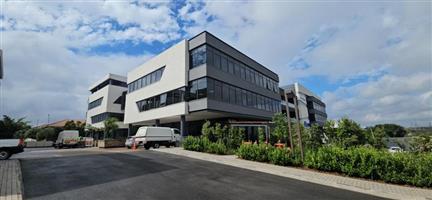 AAA Grade 331sqm Office space to let in Vorna Valley Midrand