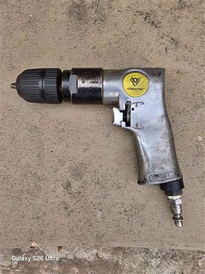 Pneumatic drill