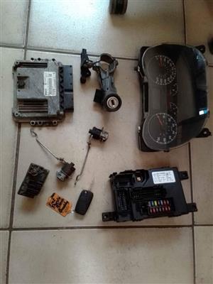 2009 fiat Punto 1.9 diesel complete lock set