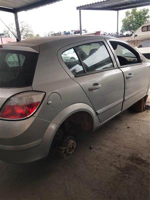 Astra h stripping for spares