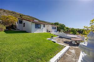 Charming 3 bedroom family home - Risi view