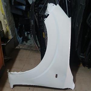 Nissan Navara fender 