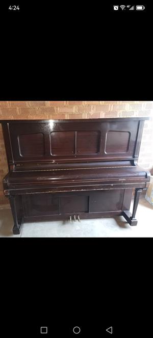 Piano for sale