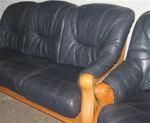 3 Piece Brown and purple leather lounge suite S048332A #Rosettenvillepawnshop