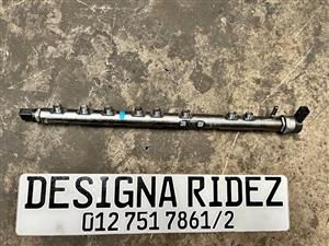 BMW F30 330d N57 DIESEL FUEL RAIL AVAILABLE.