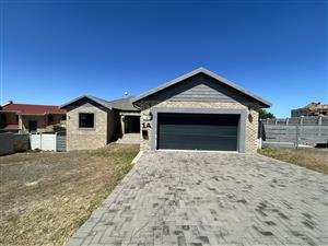 Family home in Wavecrest