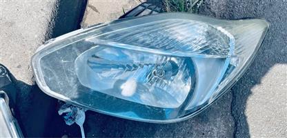 Ford Figo headlight