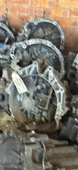 Hyundai G6BA 5 Spd gearbox