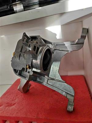 MERCEDES -BENZ CLA180 CLA200 W177/W247 ENGINE MOUNTING