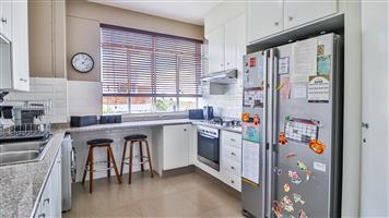 Elegant North Facing Corner Apartment