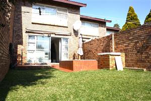 Townhouse For Sale in Blackheath