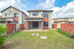 House Rental Monthly in Rooihuiskraal North