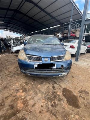 NISSAN TIDA SEDAN FOR SPARES
