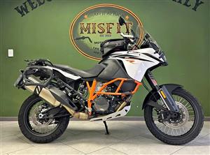 2017 KTM Adventure 1090 R