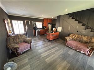 Modern 2 bedroom duplex Annlin
