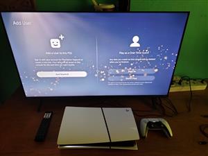 Playstation PS5 slim disc and Smart Tv