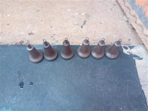 6 x Plastic Bed/ furniture bun feet
