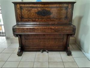Piano ( John Brinsmead & Sons London) Need some TLC 