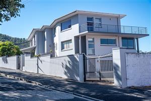 Stunning 4-bed Freehold for sale in Bo Kaap, Cape Town - a vibrant neighborhood with rich history