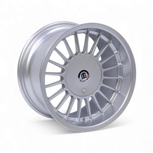 15″ YKW5674-A 4/100 & 5/100 Silver Alloy Wheels