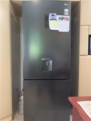 2023 LG fridge 446 l combo