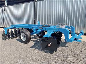 HYDRAULIC DISC HARROW