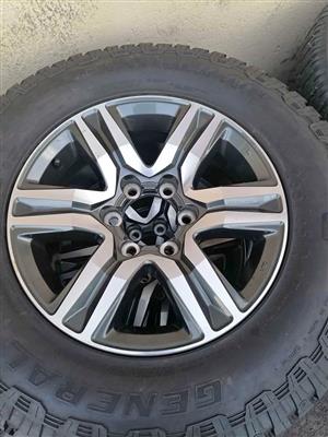 Toyota Hilux 17 "