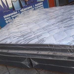 King size pillow top bed