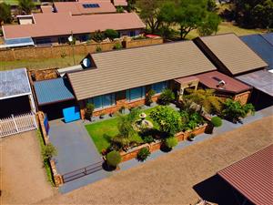 Exceptional 4-Bedroom Townhouse for Sale in Secure Ben Fleur Complex