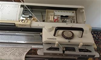 Empisal cardomatic double bed knitting machine model 260/360