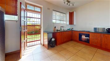 Stylish 1-Bedroom Flat with Modern Finishes